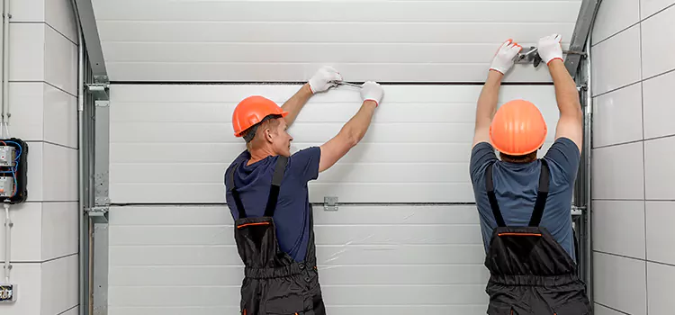 Choose Us for Your Garage Door Needs in Farmington Hills