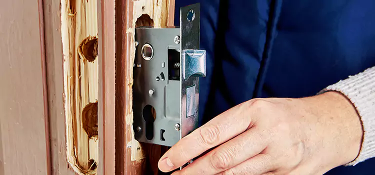 Garage Door Lock Replacement Farmington Hills